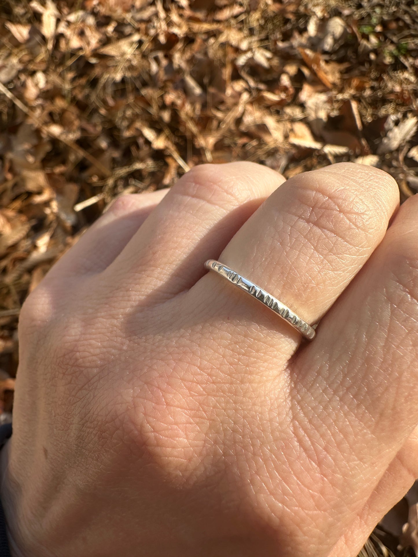 Single textured stacking rings