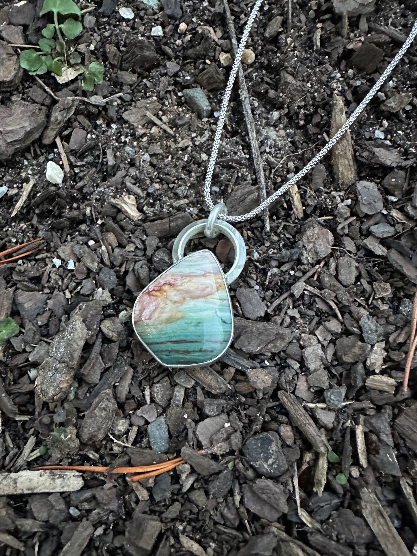 Gary green larsonite landscape jasper necklace