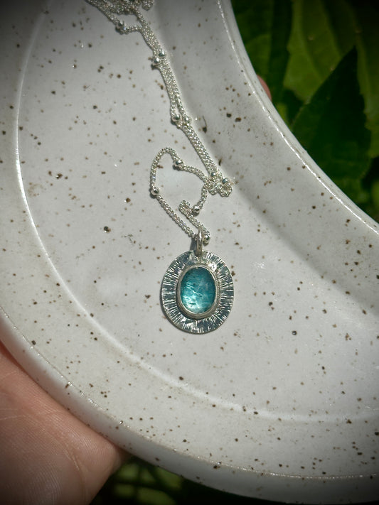 Burst gemstone necklaces