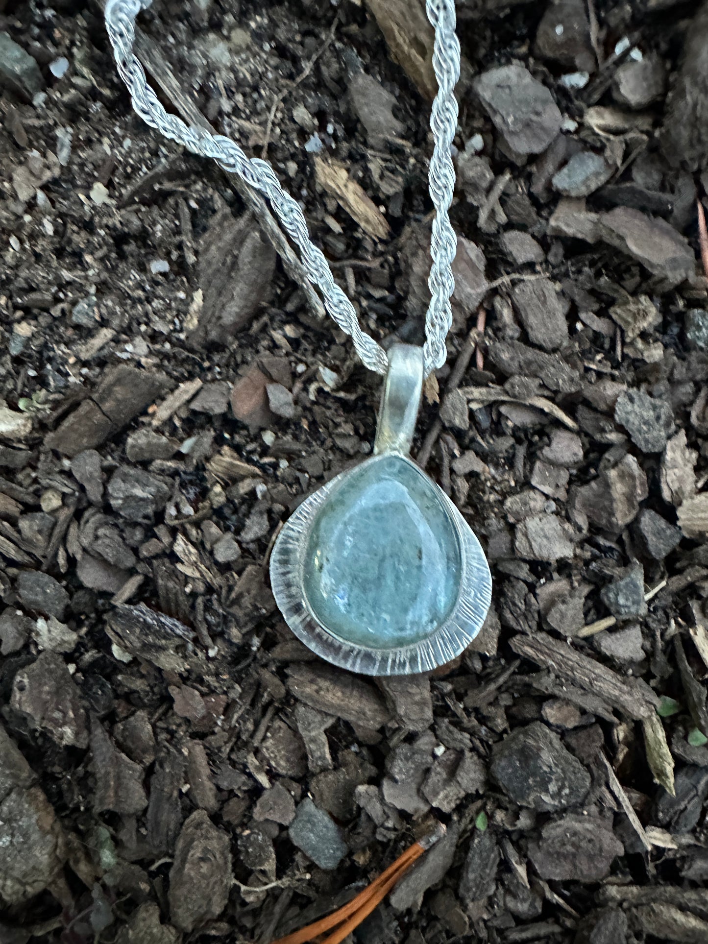 Kyanite teardrop burst necklace