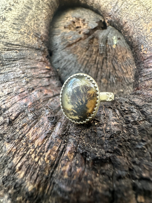 Oval Dendritic Agate ring - size 8