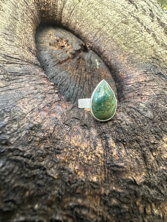 Vistaite teardrop ring - size 10
