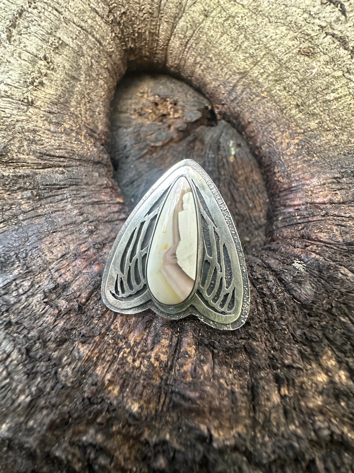 White Willow Jasper winged Ring size 7.5